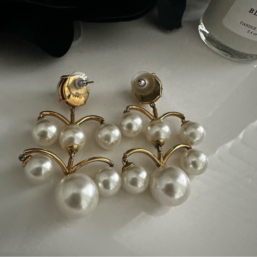 LELE SADOUGHI Ashford Pearl Chandelier Earrings - Picture 6 of 11